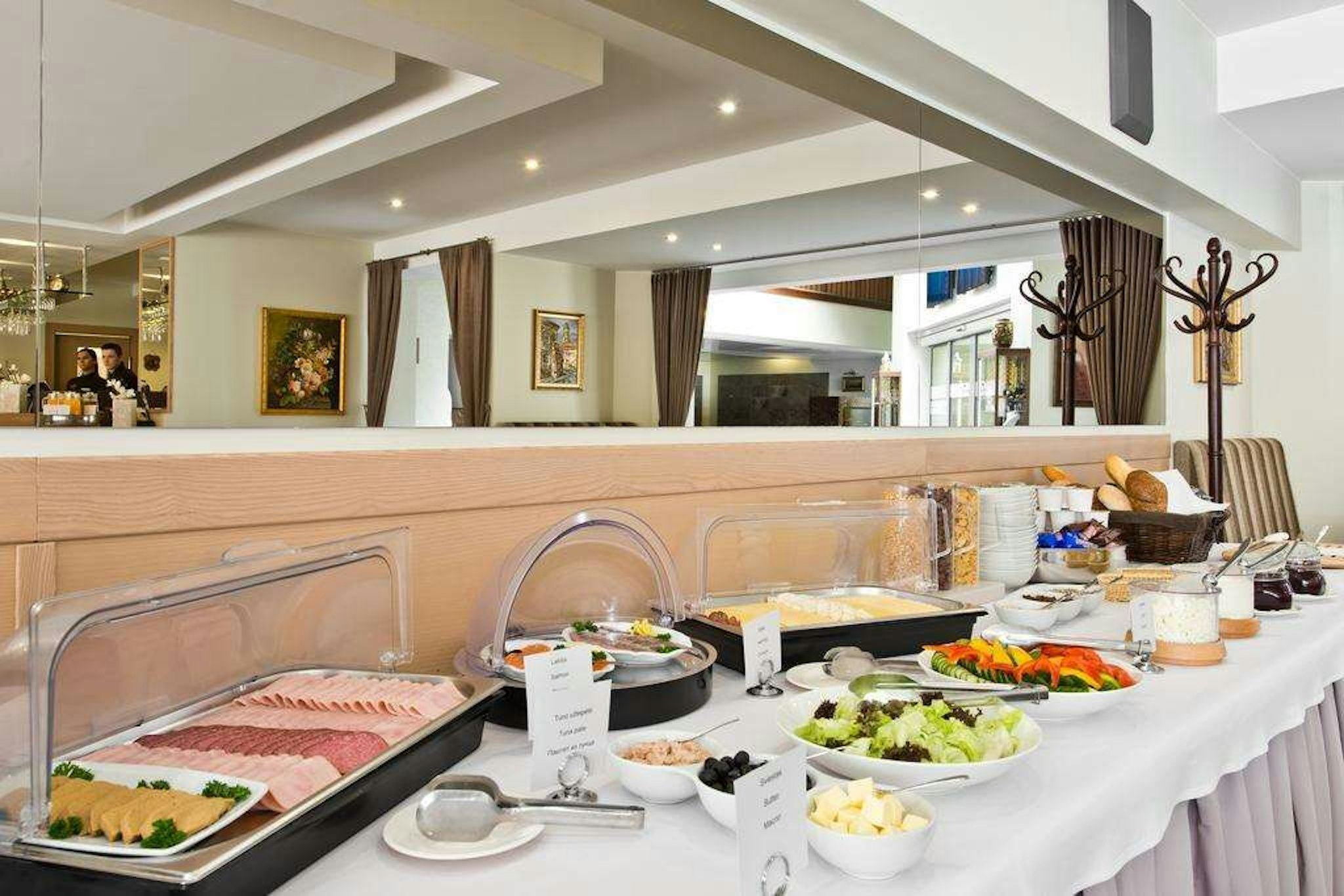 Airinn Vilnius Hotel 60/75