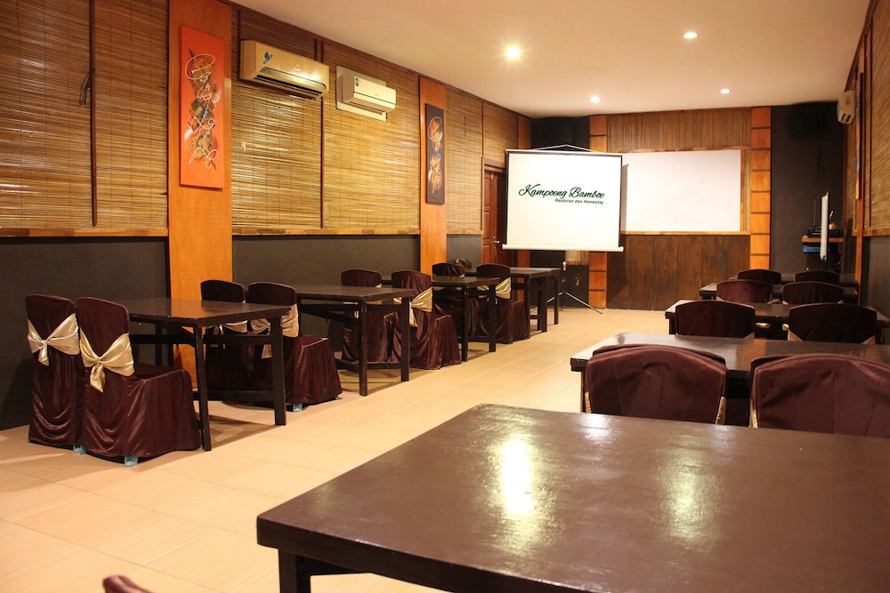 Bamboe Inn Homestay 29/36