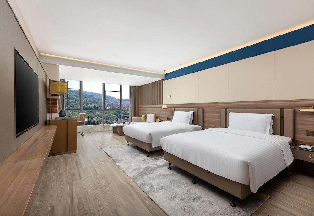 Deluxe, 2 Double Beds