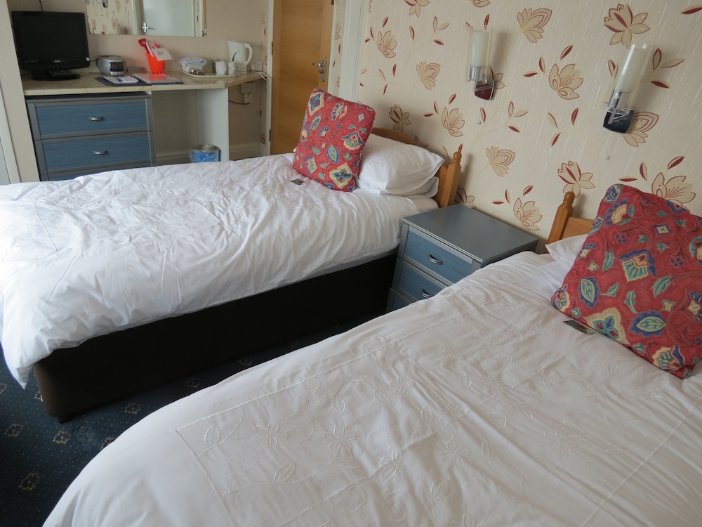 The Royal Bridlington 14/36