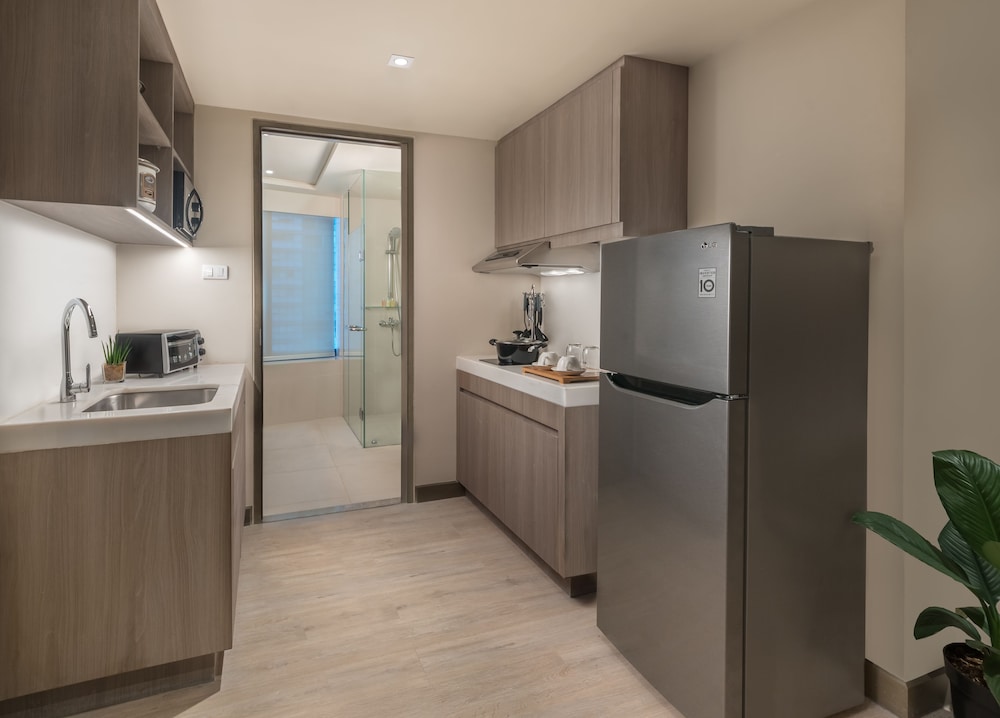 Seda Residences Makati 12/71