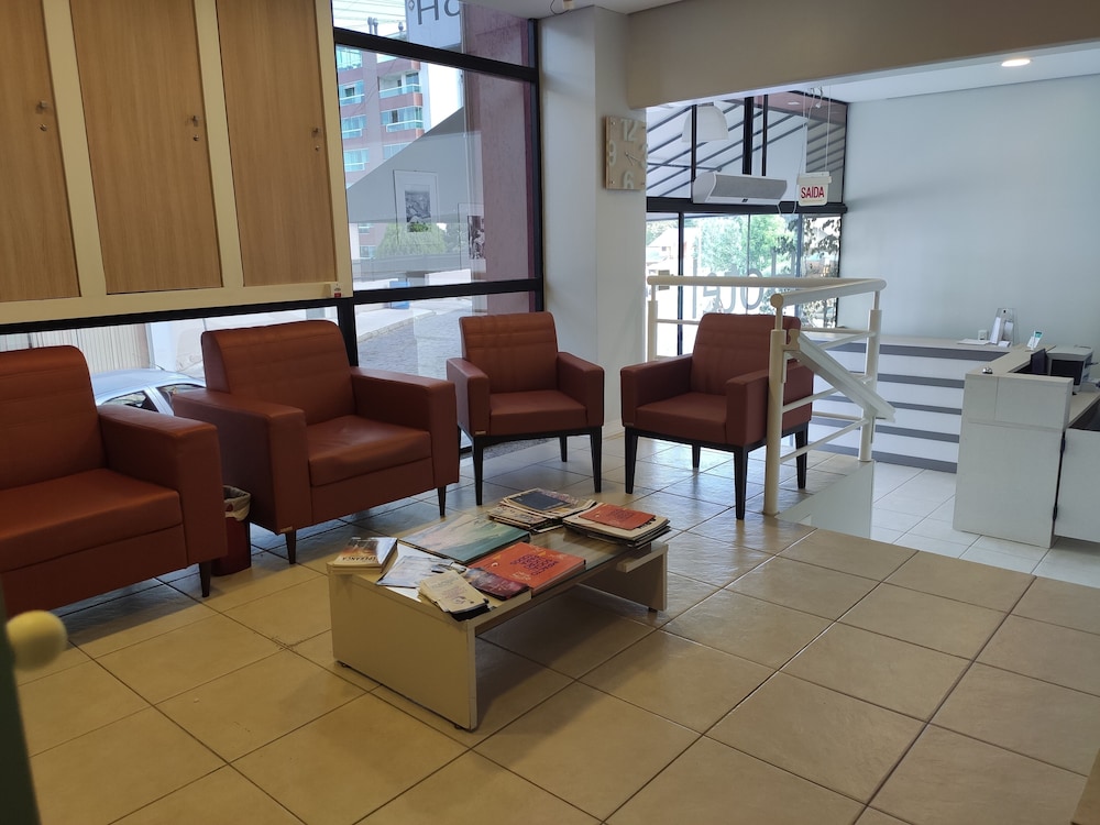 Igaras hotel 28/48