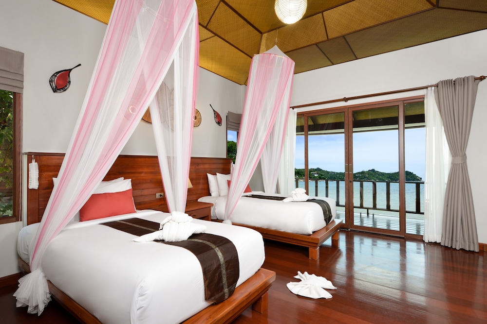 Pingchan Beachfront Resort 12/50