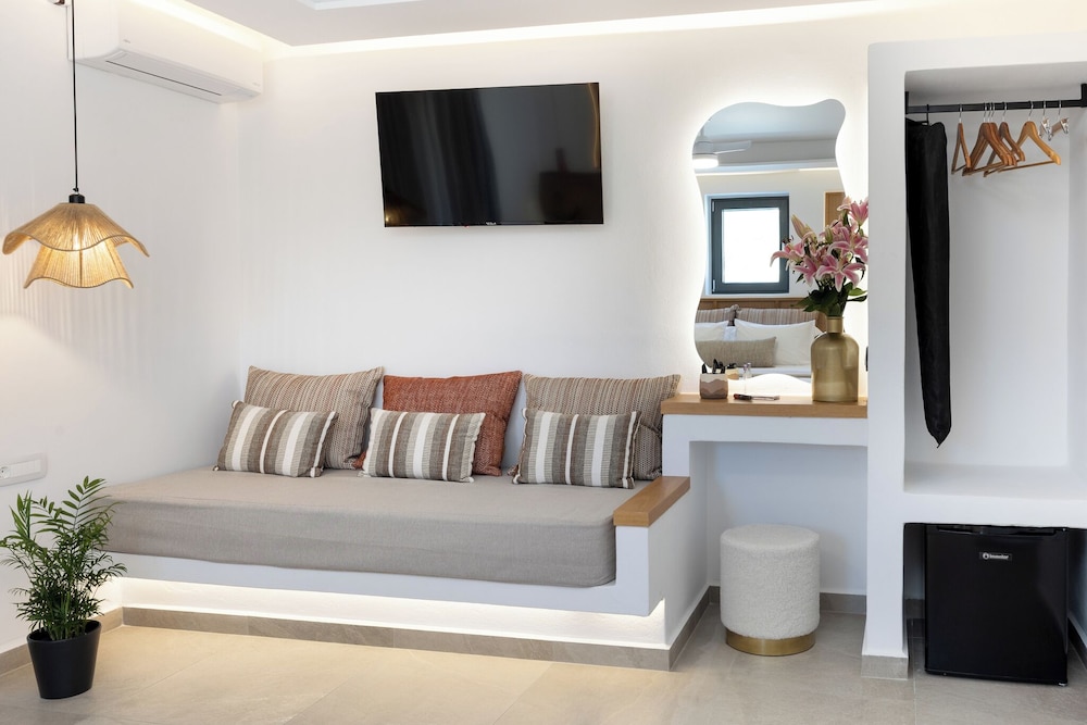 Axopetra Boutique Hotel 107/124