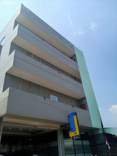 The Safiina Point Syariah Hotel 1/10