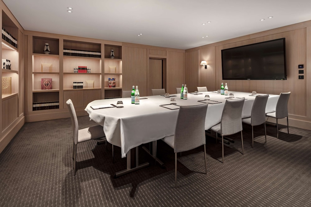 Radisson Blu Hotel London Bloomsbury 70/75