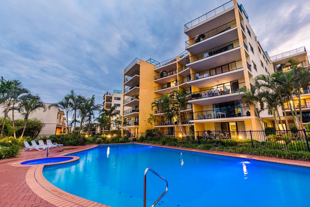 Marcoola Beach Resort 45/50