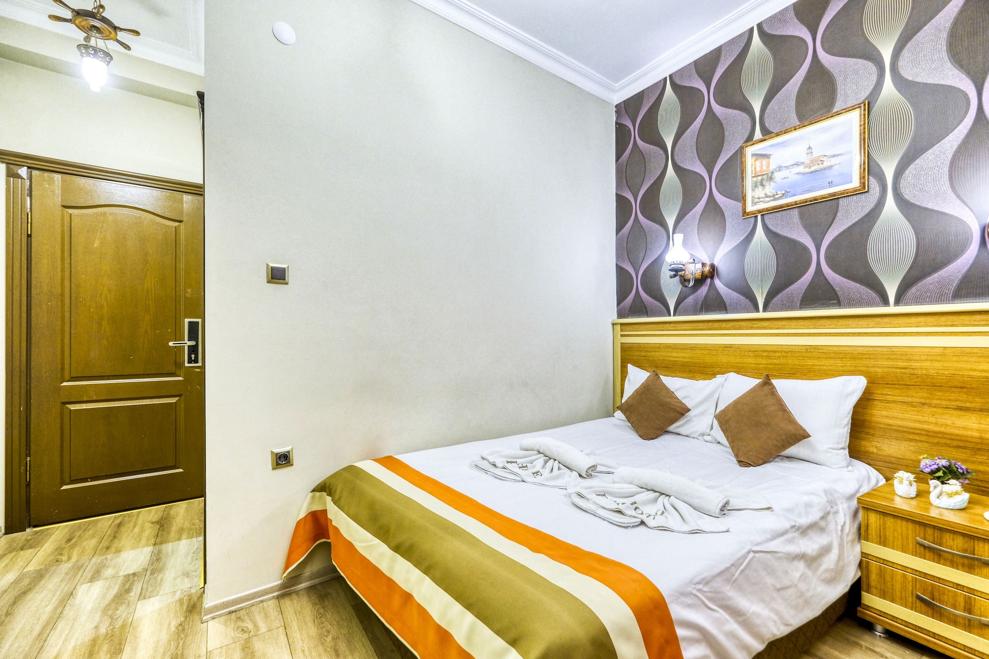 ECONOMY, DOUBLE BED