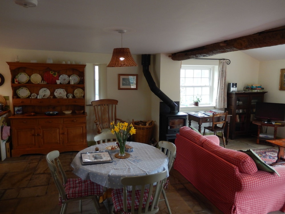 Alltybrain Farm Cottages 34/50