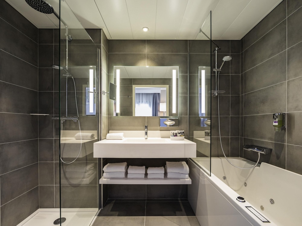 Mercure Beauvais Centre Cathedrale 44/48