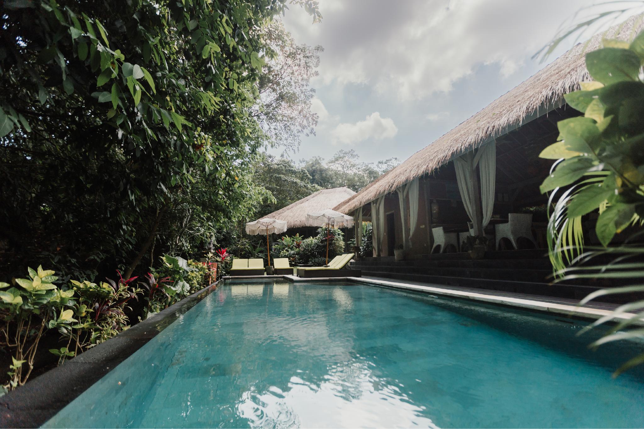 Maylie Bali Villa & Bungalow 29/31