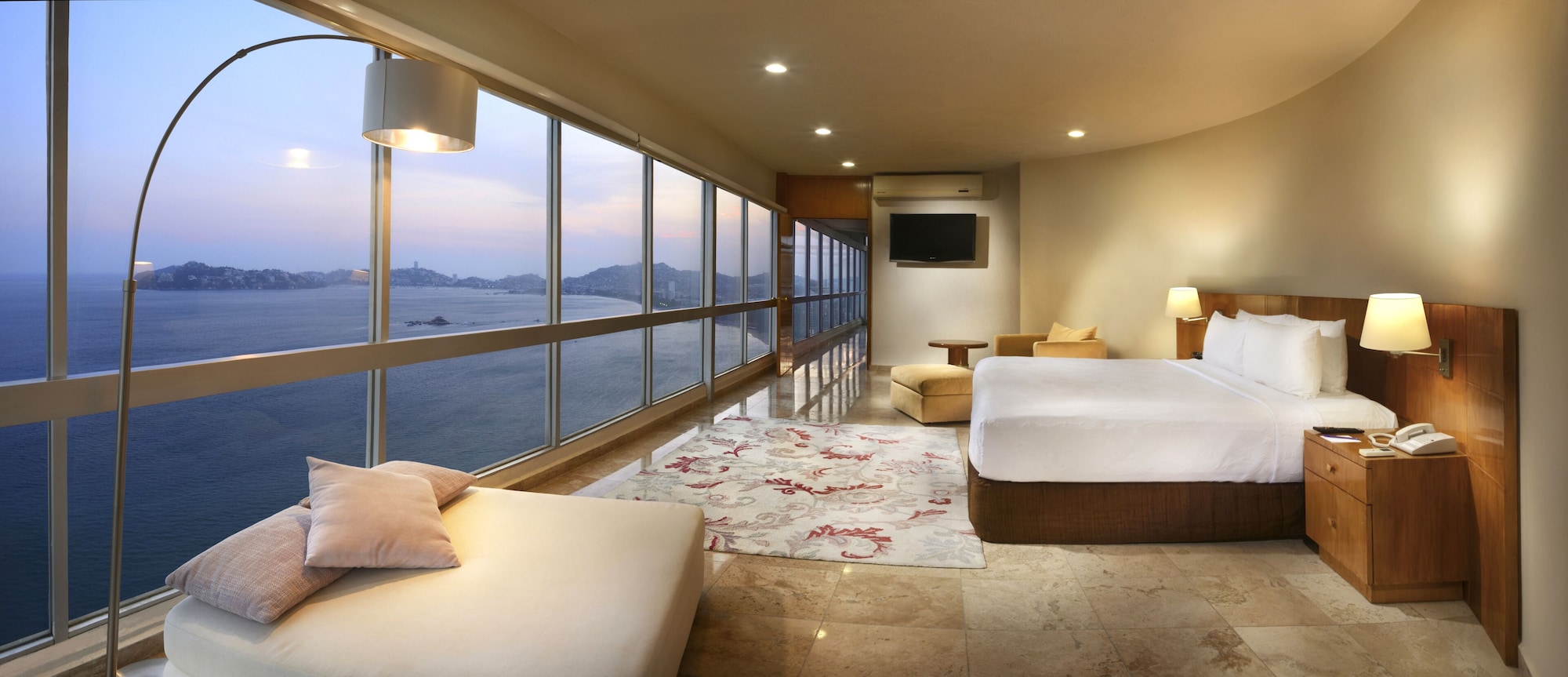 2 Bedrooms, Presidential, Suite, 1 King and 2 Double Beds, Ocean View, Private Pool, HS Hotsson Smart Acapulco 6/10