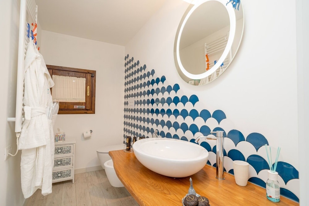 Geco Di Giada Exclusive Art Suites 47/50