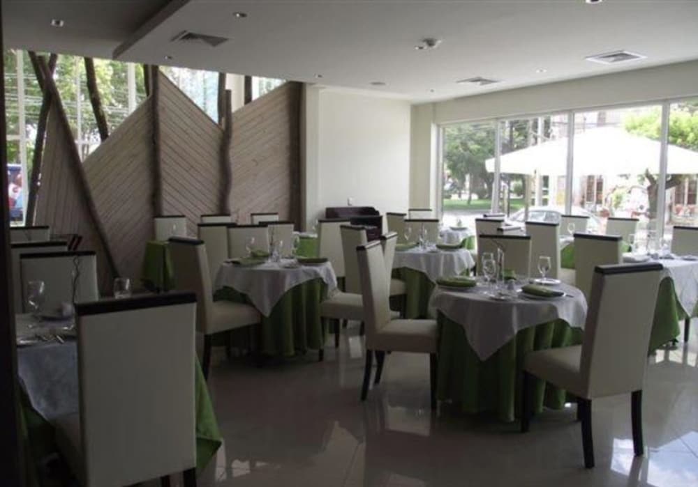 EcoHotel 18/24