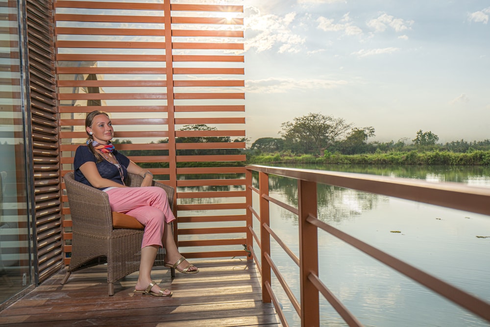 Bolagala Agro Floating Resort 11/27