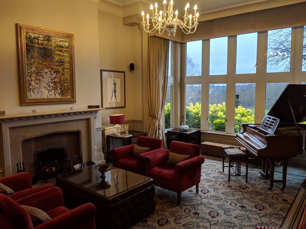 Hartsfield Manor 25/43