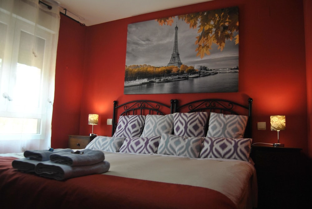 Apartahotel Collarubio 10/50
