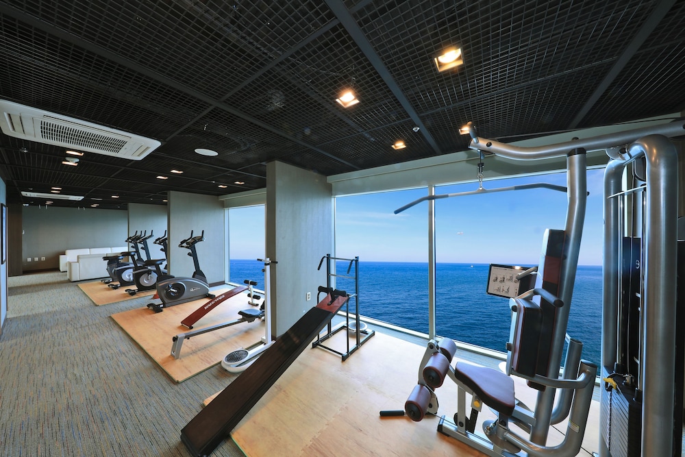 Ocean Suites Hotel Jeju 25/50