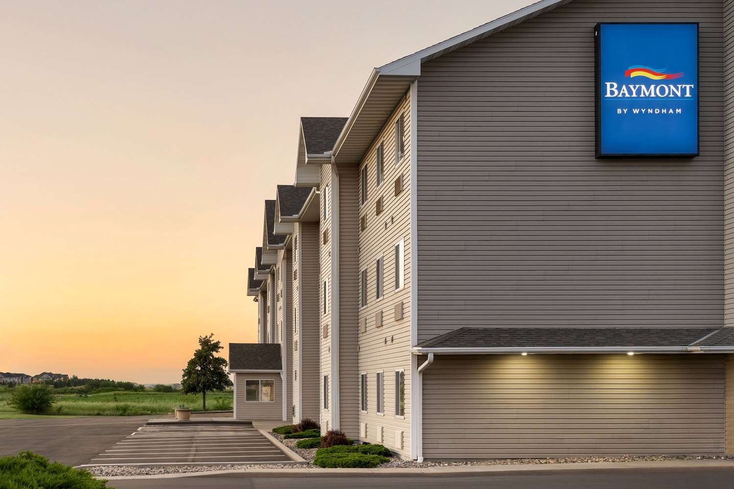 Baymont By Wyndham Fremont 4/31