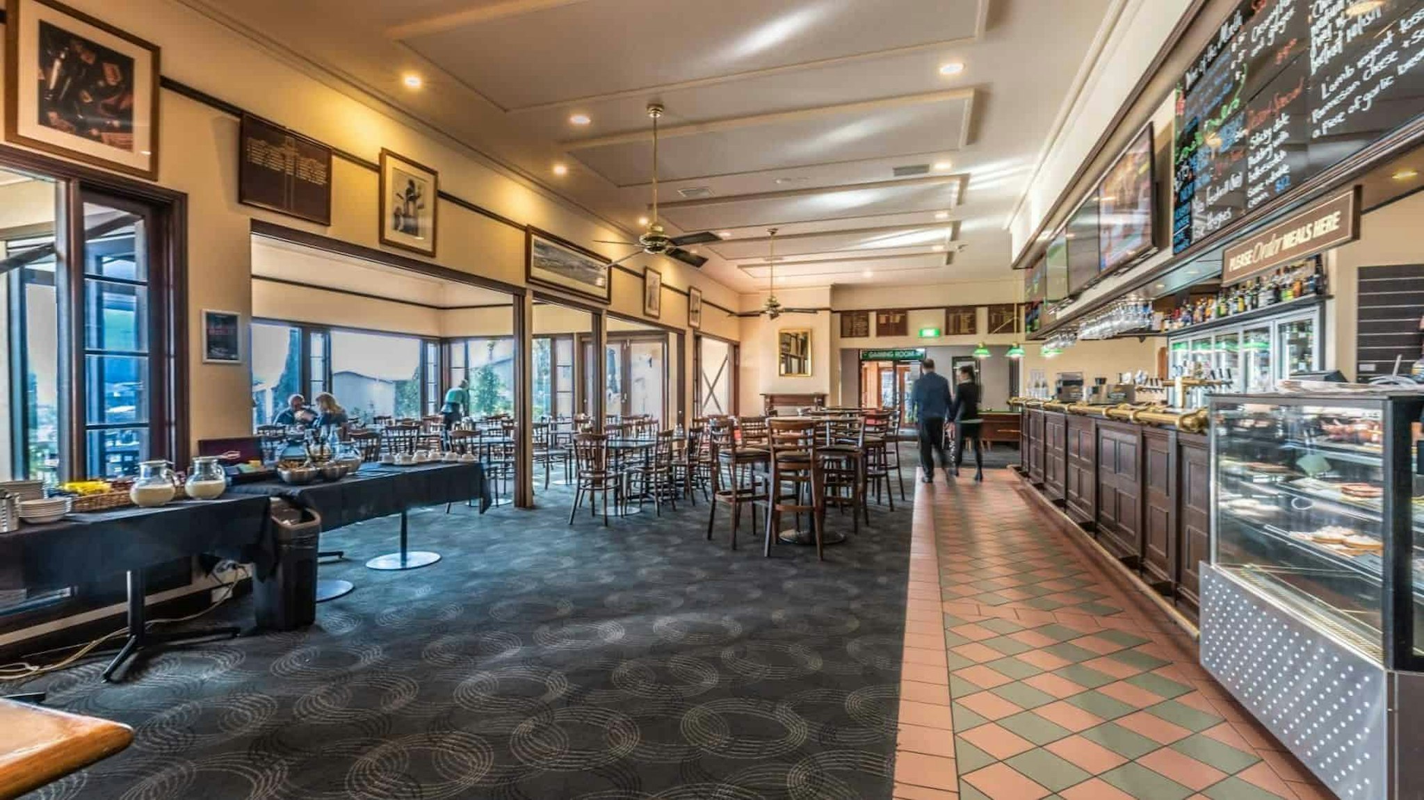 Discovery Resorts - McCracken Country Club 32/44