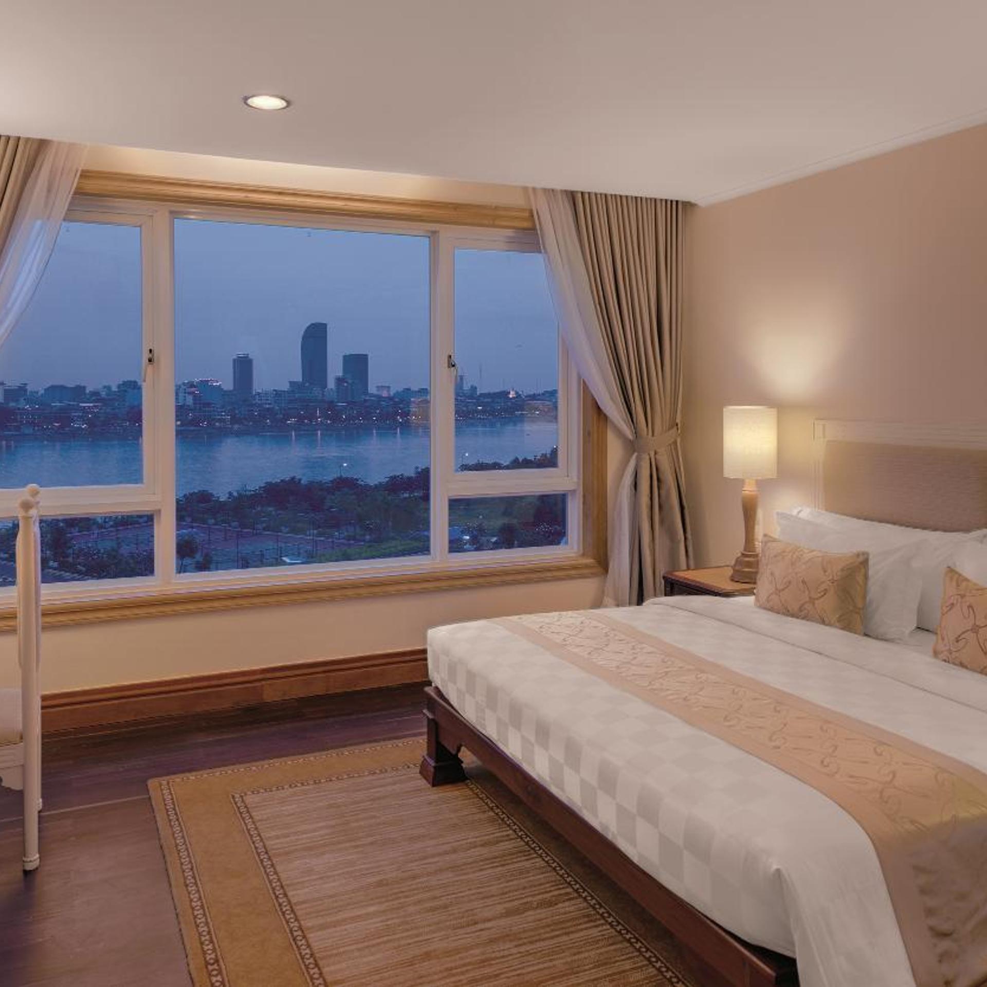 جناح أساسي بسرير كينج، Sokha Phnom Penh Hotel 10/10