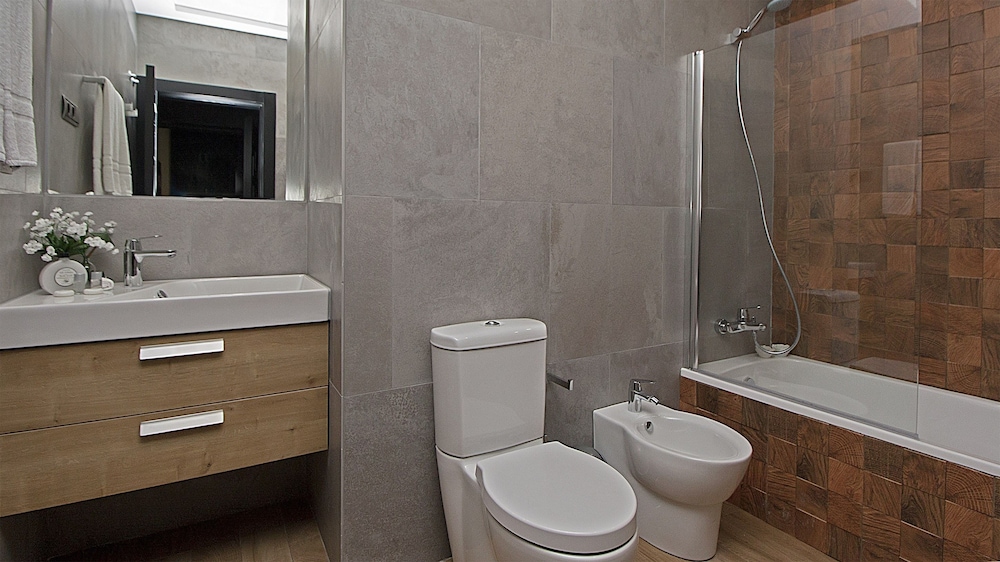 Apartamentos Suites Oficentro Deluxe 68/72