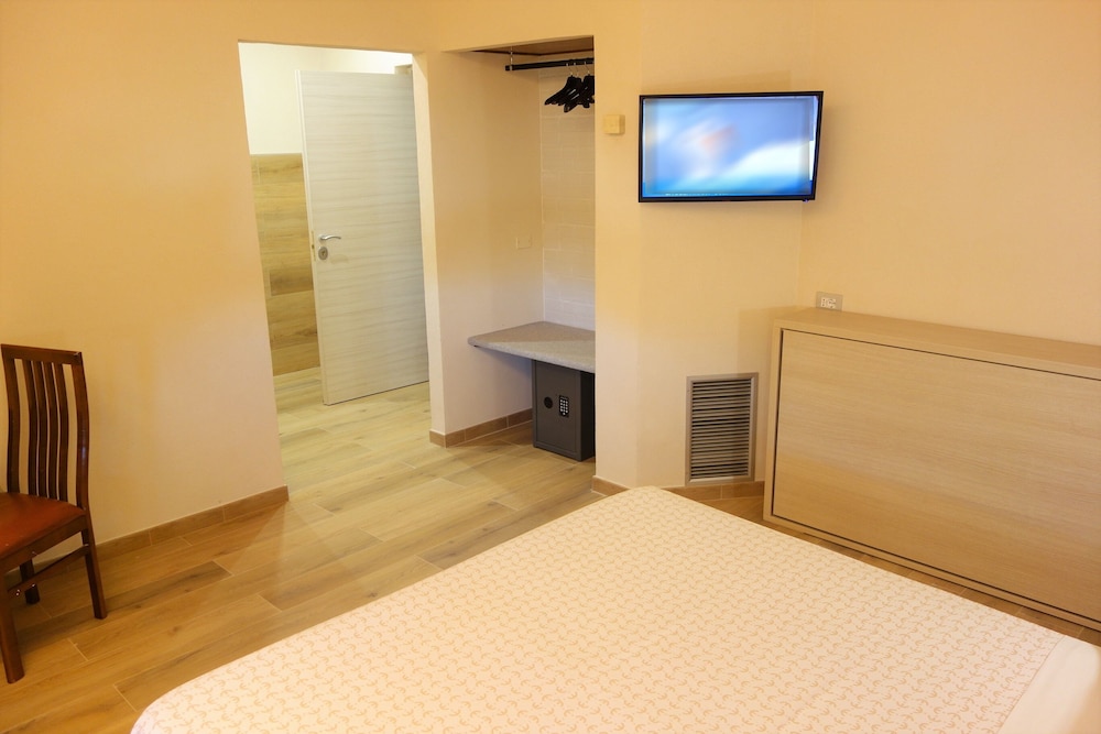 Euromotel Croce Bianca 40/59