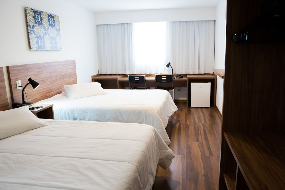 Trade hotel 34/64
