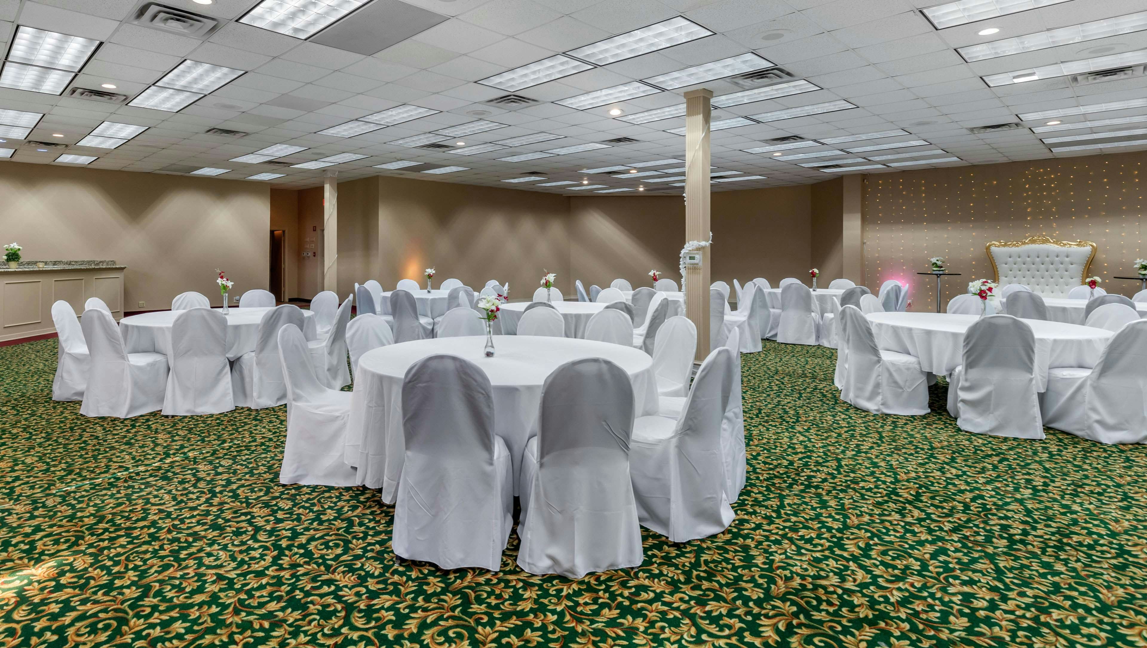 Magnuson Grand Hotel and Conference Center Tyler 47/59