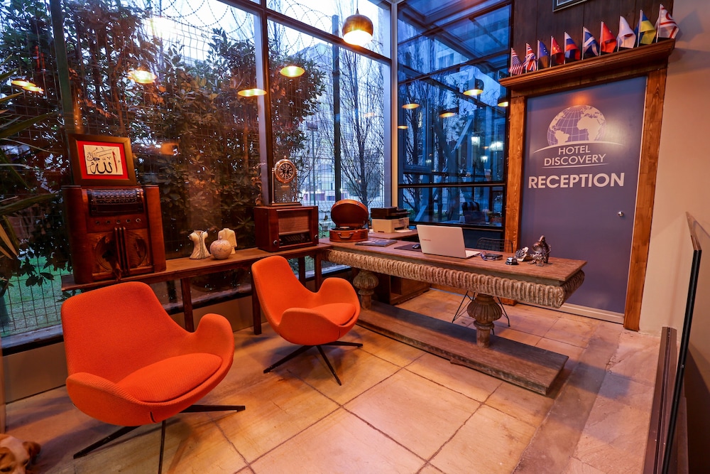 Discovery Hotel 56/69