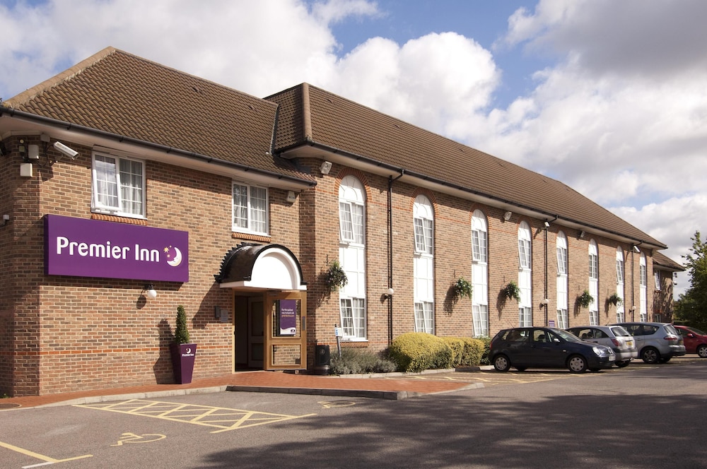 PREMIER INN LONDON GREENFORD 37/41