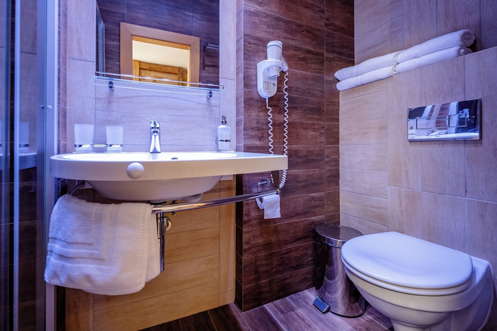 Olympie Hotel, Spindleruv Mlyn 57/60