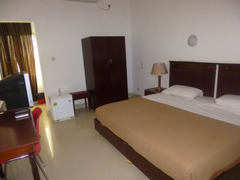 Tenere Hotel 6/57