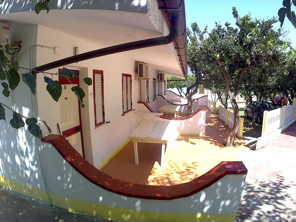 Villagio Camping La Scogliera 5/50