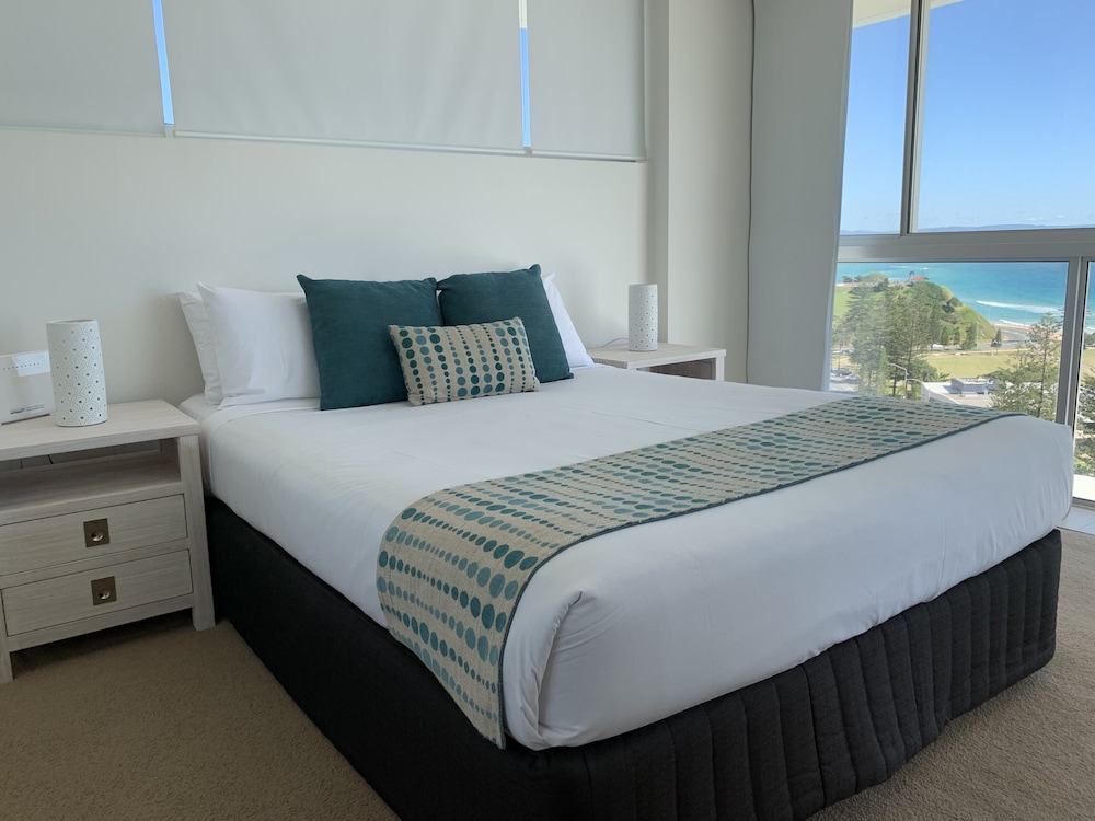 Ocean Plaza Resort 16/50