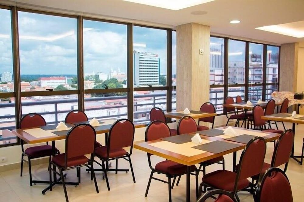 Lis Hotel 24/30