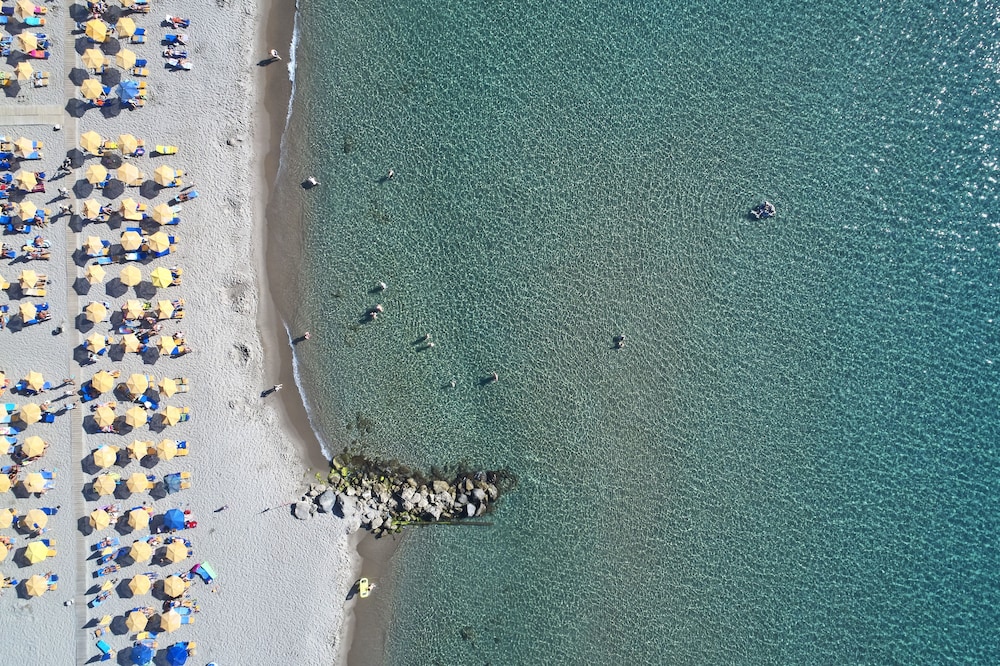 PORTO BELLO BEACH 44/50