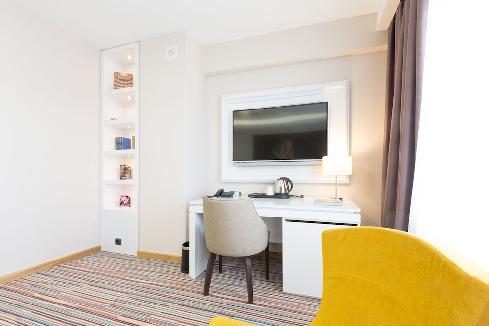 HOTEL TESLA SMART STAY 17/43