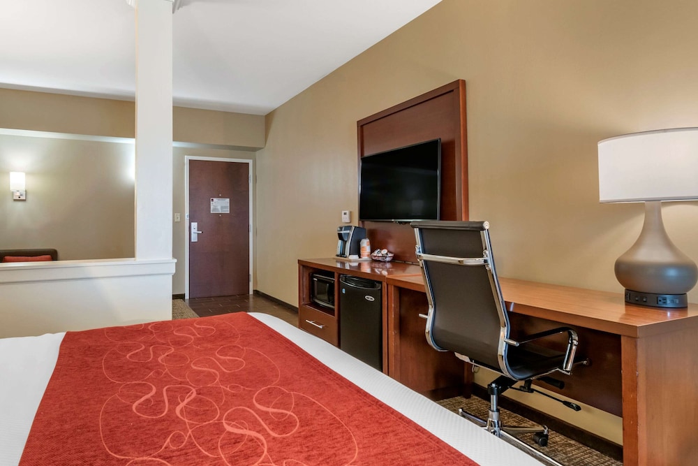 Comfort Suites Manheim - Lancaster 44/55