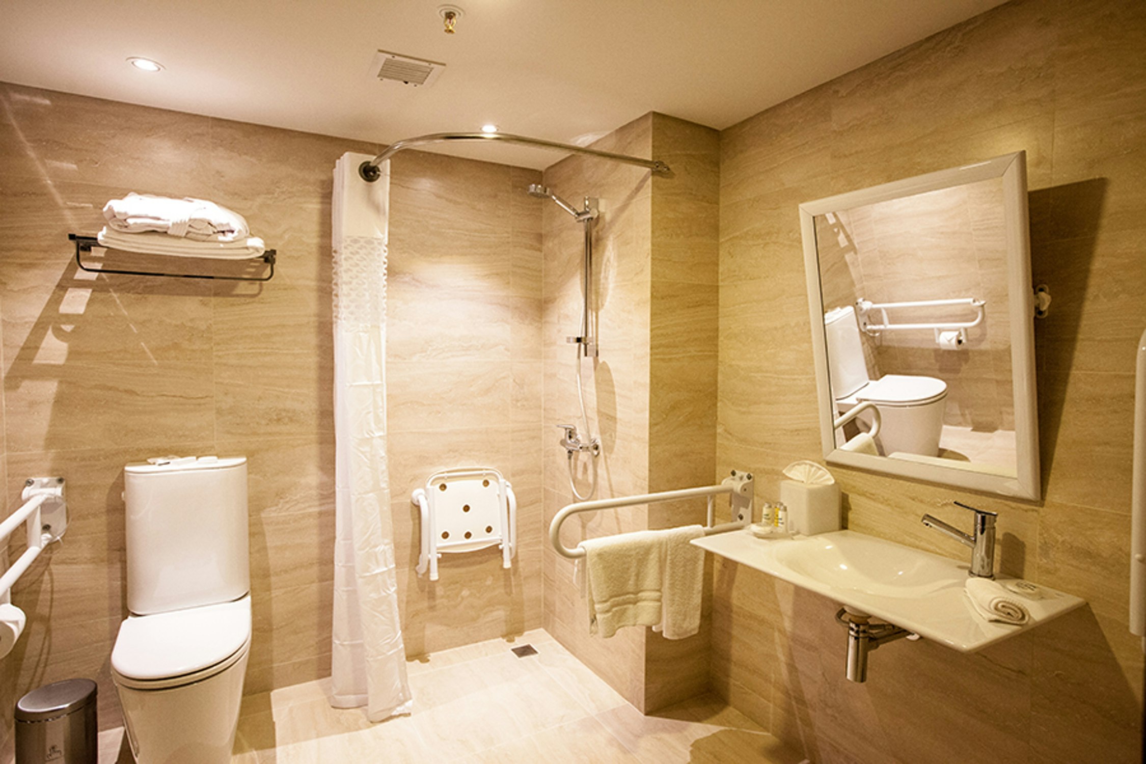 Hampton By Hilton Santa Cruz Equipetrol 56/56