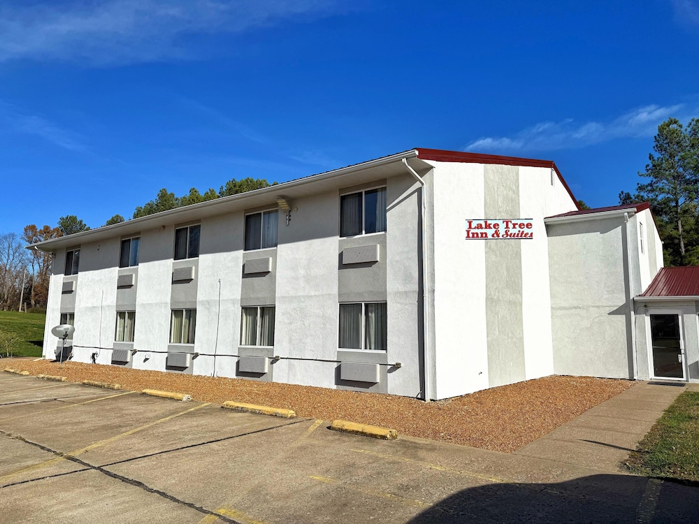 Laketree Inn And Suites Marion 5/34