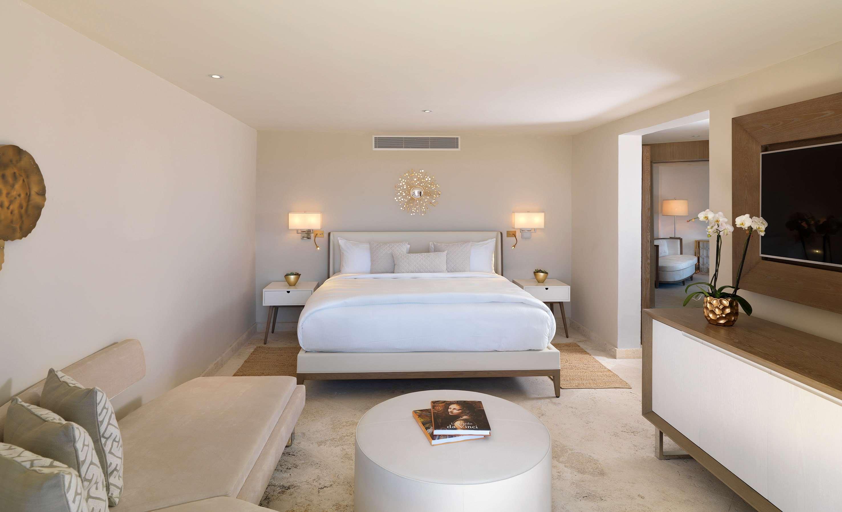Reserve, Master, Suite, Ocean Front