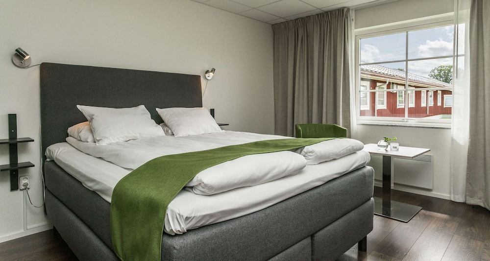 Standard, Single Bed, Accessible