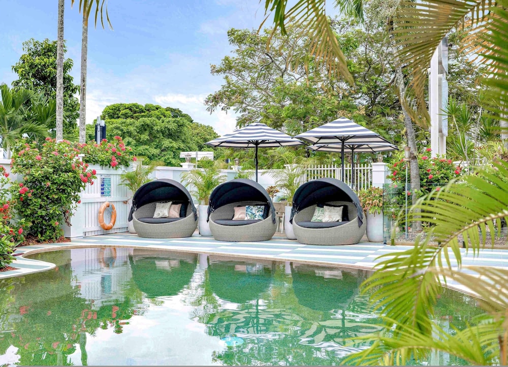 Mercure Cairns 35/64