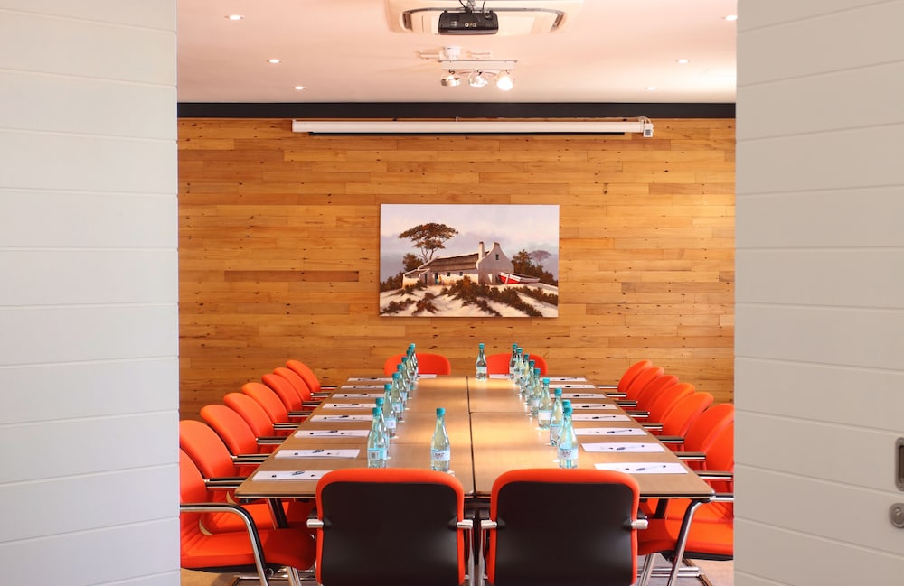THE TURBINE BOUTIQUE HOTEL AND SPA 58/71