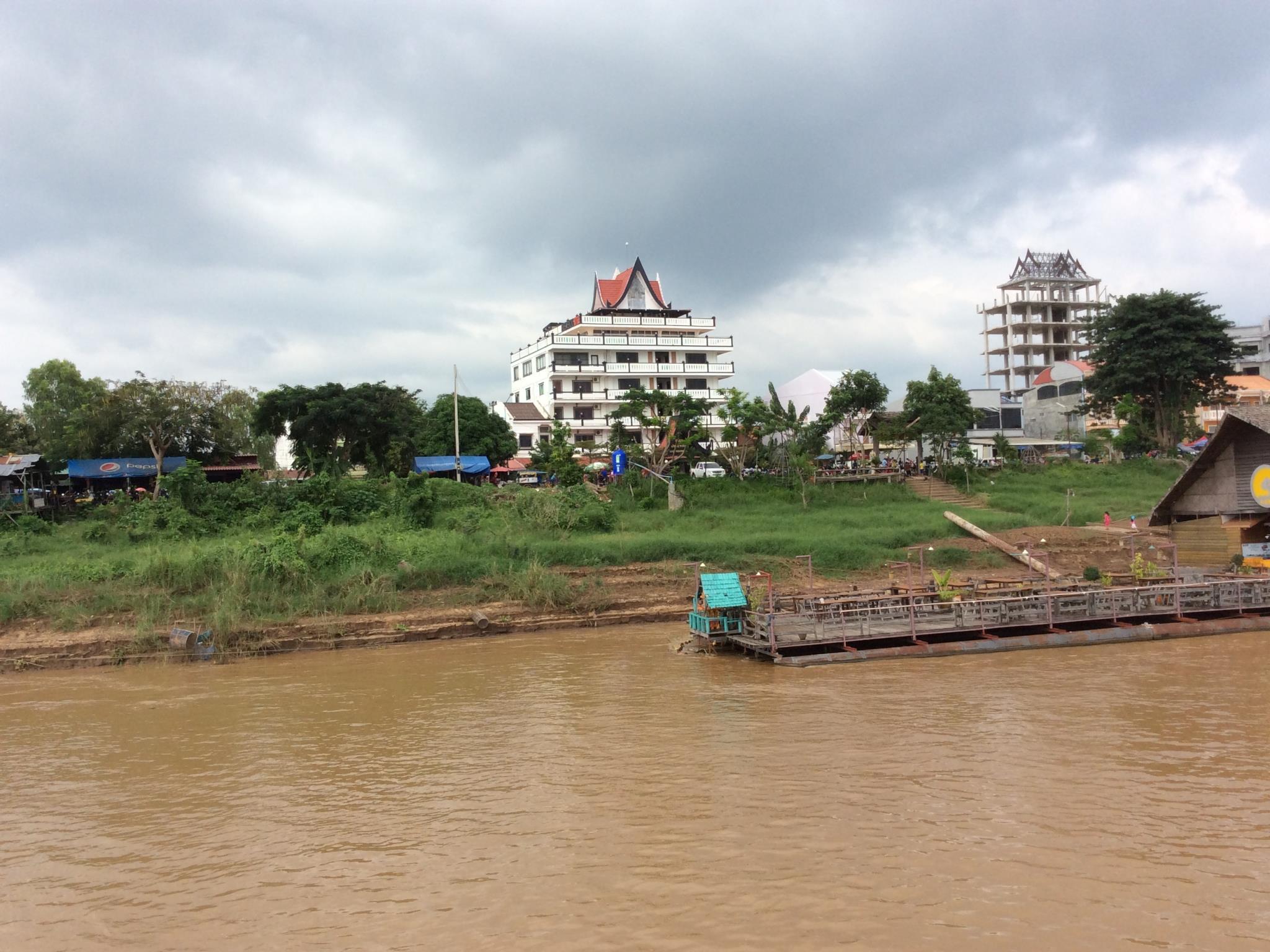 Pakse Mekong Hotel 15/17