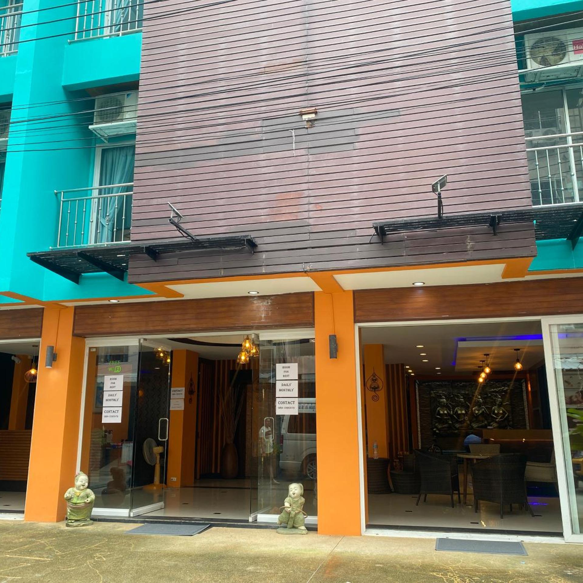 Cokoon Deva Patong Hotel 2/38