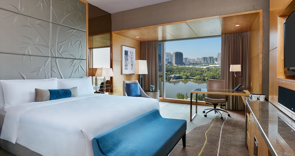 Intercontinental Ningbo 16/79