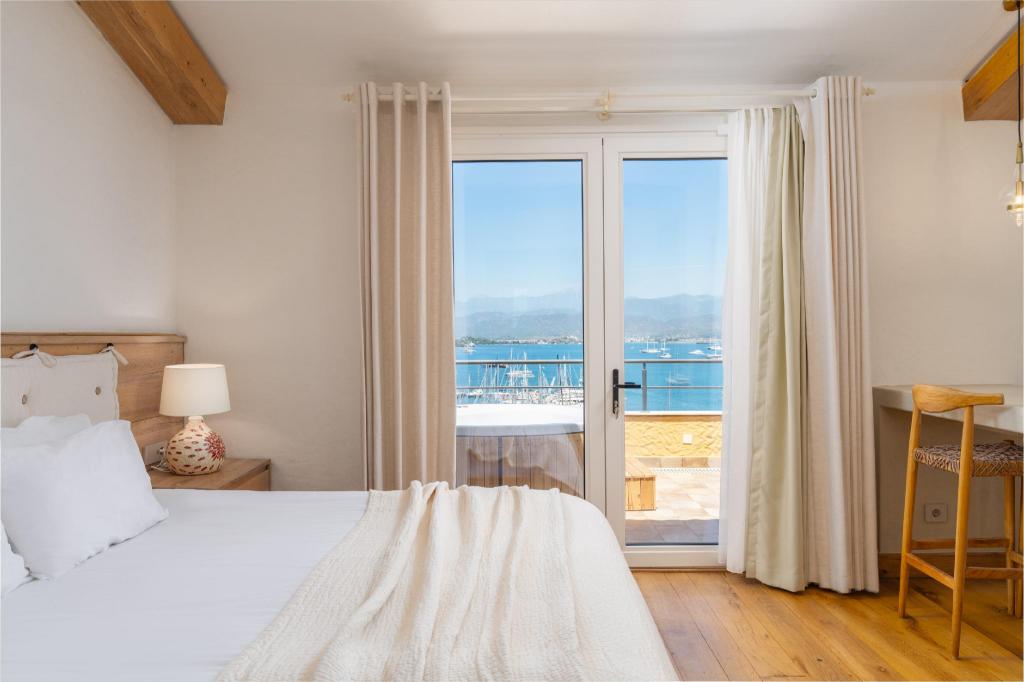 Loft, Double Bed