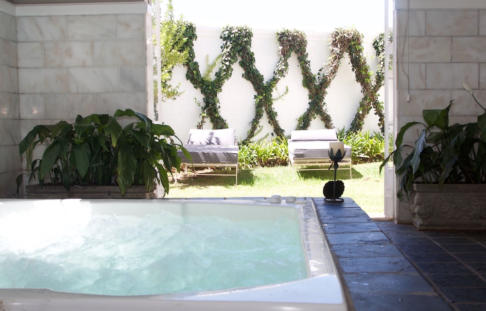Leeuwenhof Country Lodge & Garden Spa 7/15